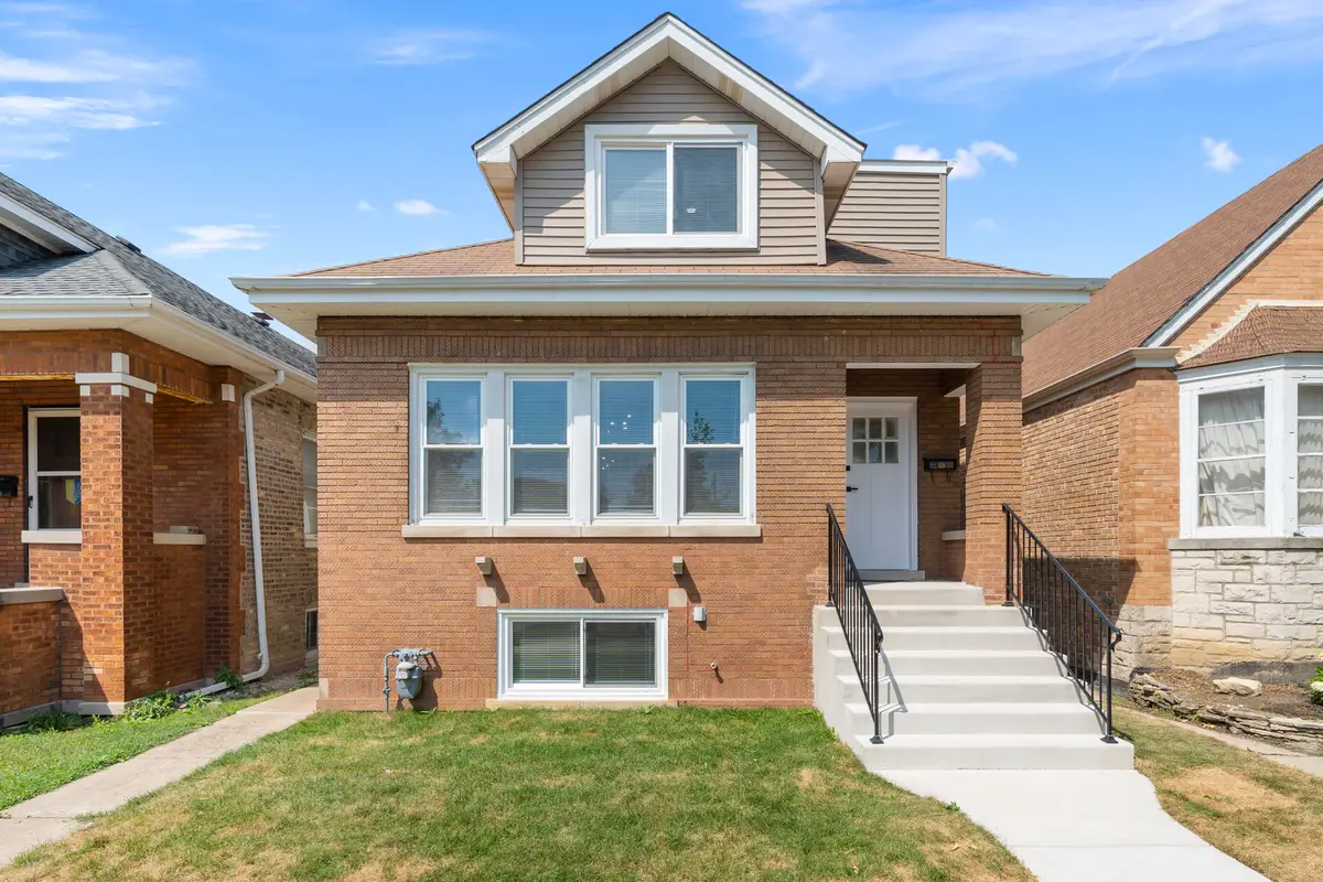 4230 N Monitor Avenue, Chicago, IL 60634 - Image #1