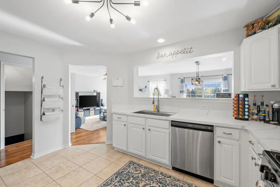 23911 Mcmullin Circle, Plainfield, IL 60586 - Image #3