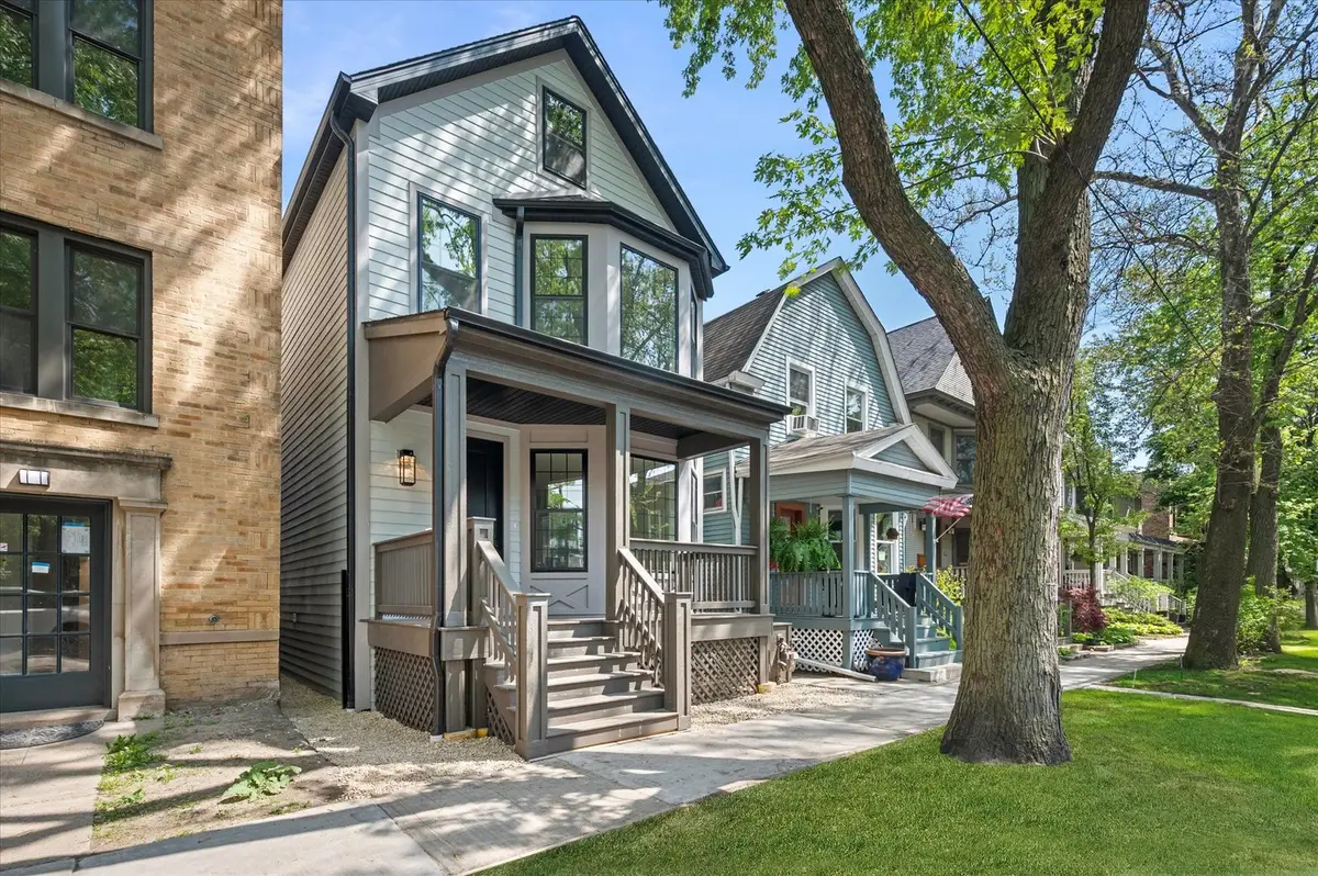 1542 W Highland Avenue, Chicago, IL 60660 - Image #1