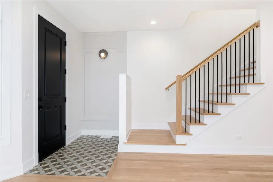 1542 W Highland Avenue, Chicago, IL 60660 - Image #3