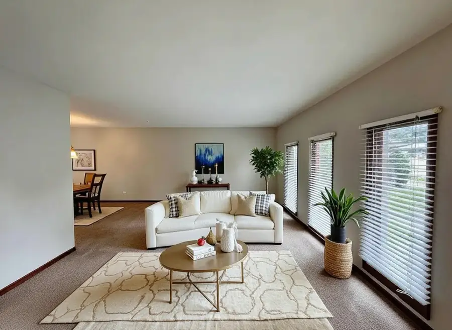 17945 Maple Street, Lansing, IL 60438 - Image #2