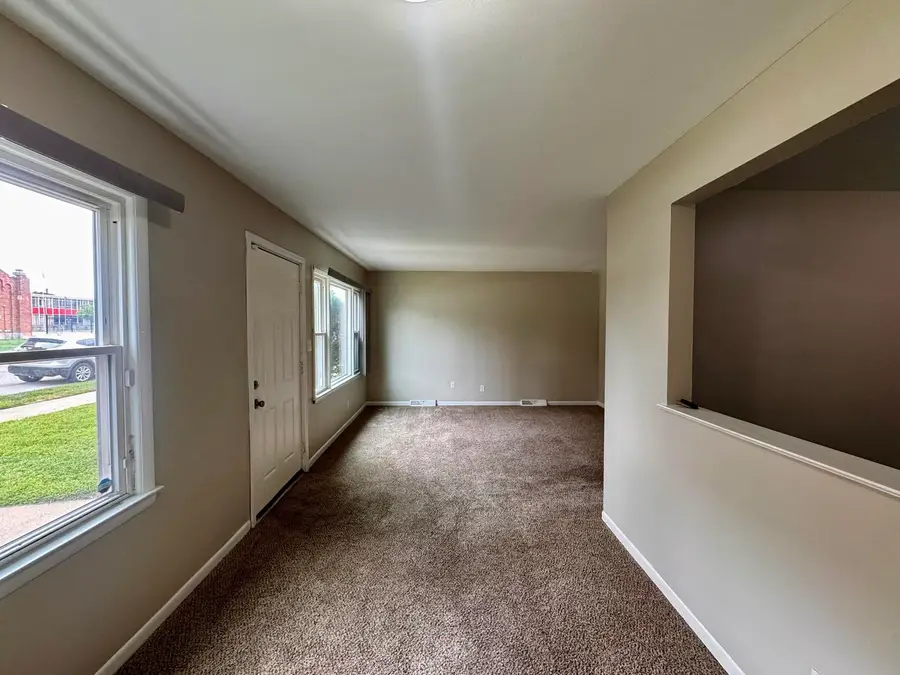 310 155th Place, Calumet City, IL 60409 - Image #3