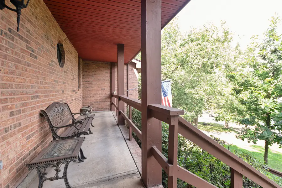 9940 S Wood Lane, Palos Hills, IL 60465 - Image #3