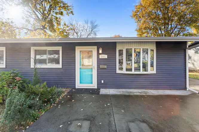 2001 E Country Squire Drive, Urbana, IL 61802 - Image #2