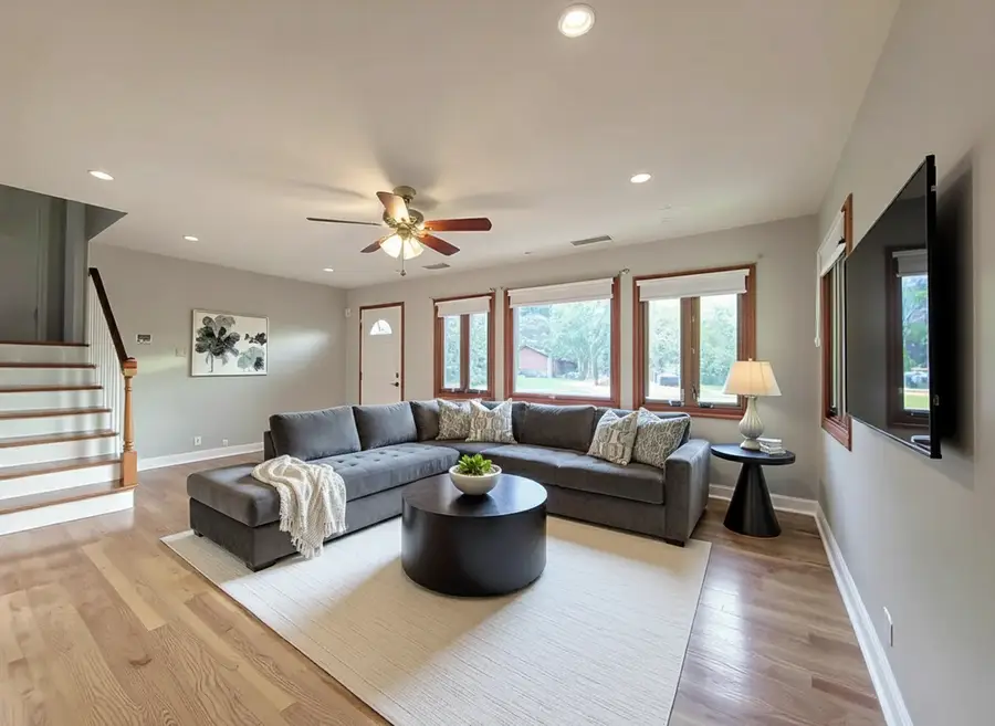 18509 Stedhall Road, Homewood, IL 60430 - Image #2