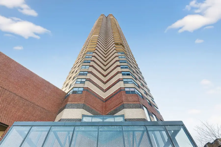 3660 N Lake Shore Drive #1603, Chicago, IL 60613 - #2