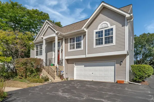 2750 Shelly Lane, Aurora, IL 60504