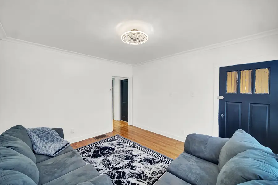 2854 S Central Park Avenue, Chicago, IL 60623 - Image #3