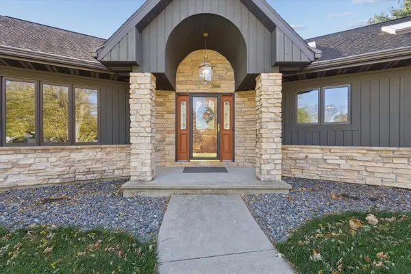 97 Highcrest Court, Shannon, IL 61078