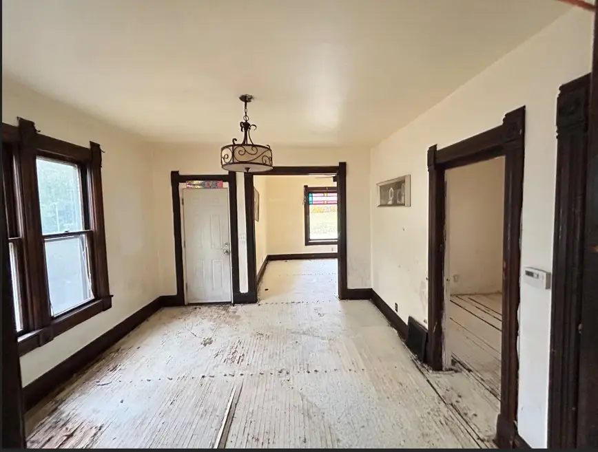 725 Davis Street, Rockford, IL 61107 - Image #3