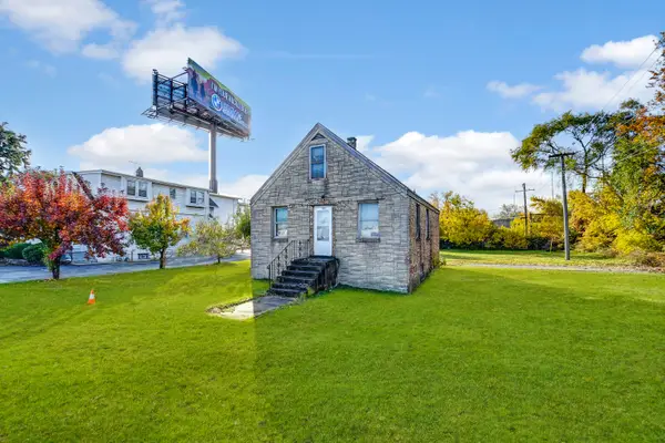 1025 171st Street, East Hazel Crest, IL 60429