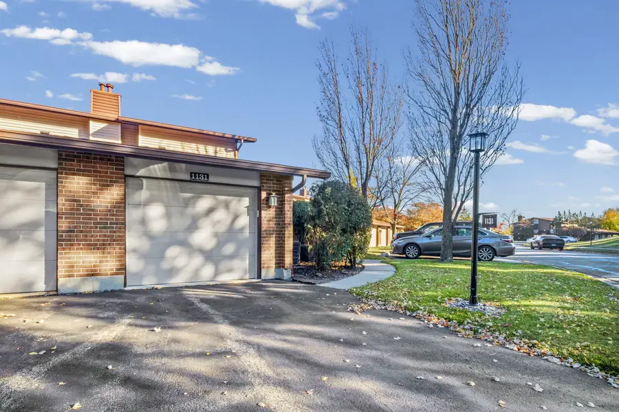 1131 Deerfield Place, Highland Park, IL 60035 - Image #2