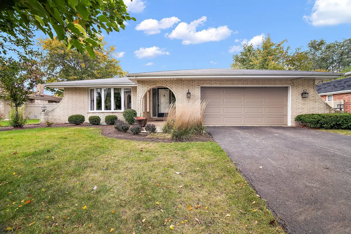 6220 W 129th Place, Palos Heights, IL 60463 - Image #1