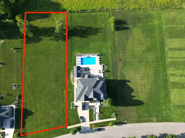 5893 Whitetail Ridge Drive, Yorkville, IL 60560