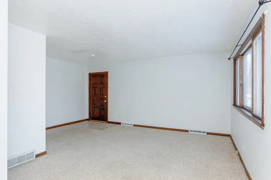 Address Withheld By Seller, West Chicago, IL 60185 - Image #2