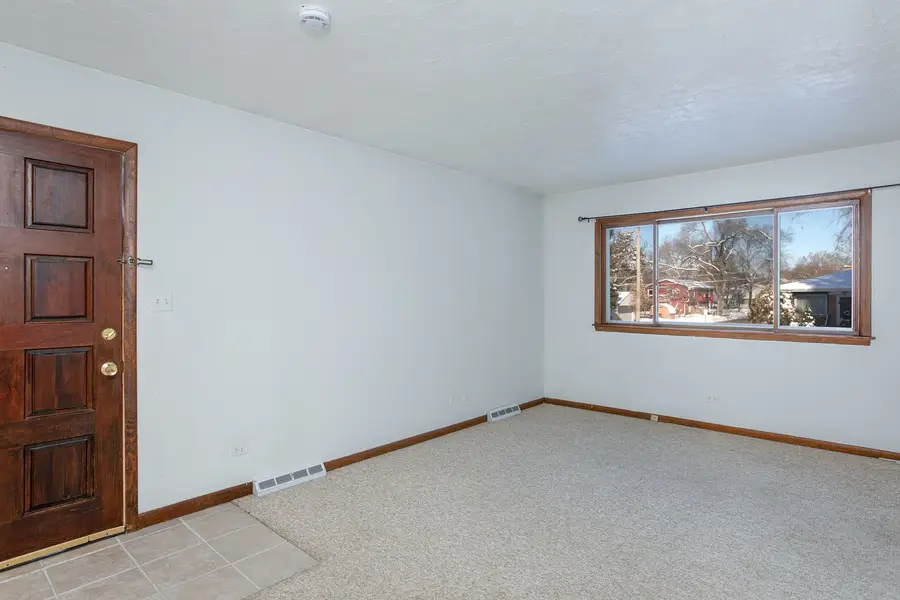 Address Withheld By Seller, West Chicago, IL 60185 - Image #3
