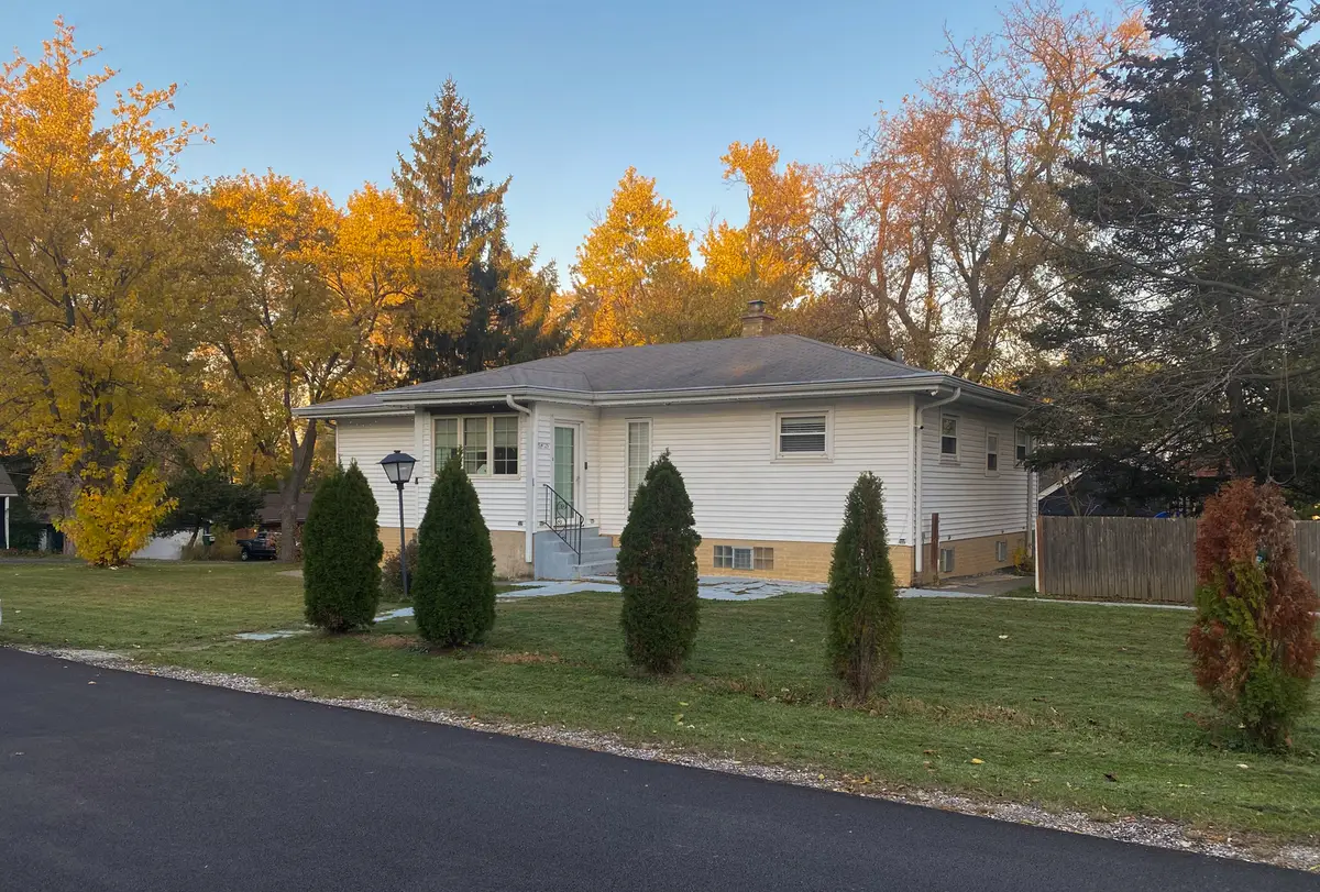 23725 N Field Road, Lake Zurich, IL 60047 - #1