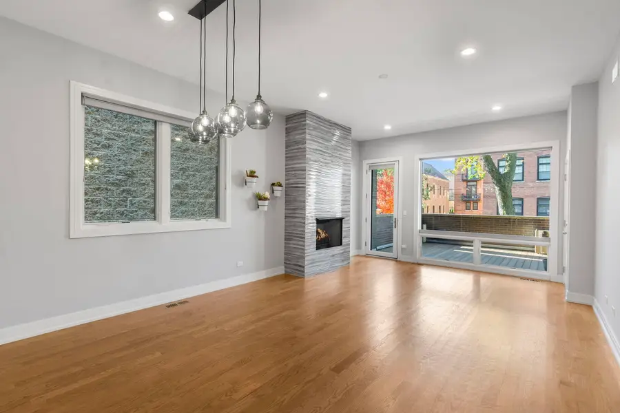 1057 N Wood Street #1, Chicago, IL 60622 - Image #2