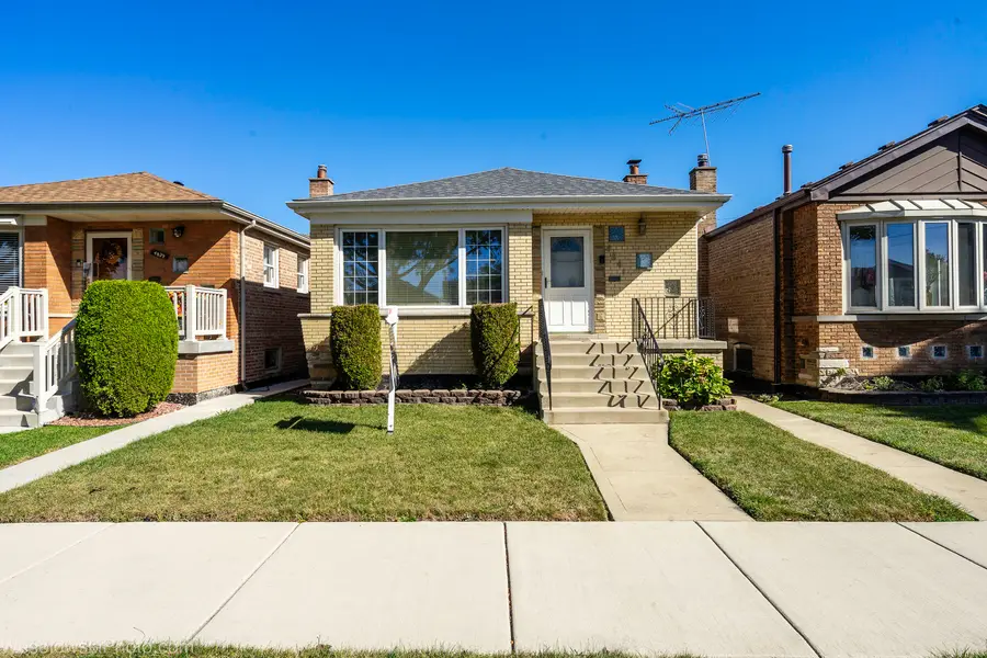 4841 S Lawler Avenue, Chicago, IL 60638 - Image #2