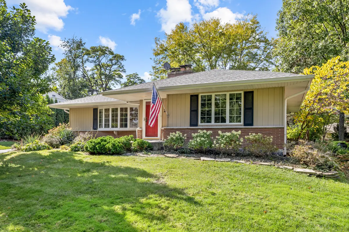 240 Scott Avenue, Glen Ellyn, IL 60137 - Image #1