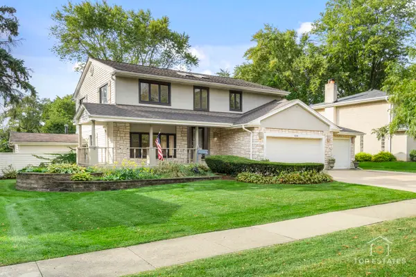 445 W Dorset Avenue, Palatine, IL 60067