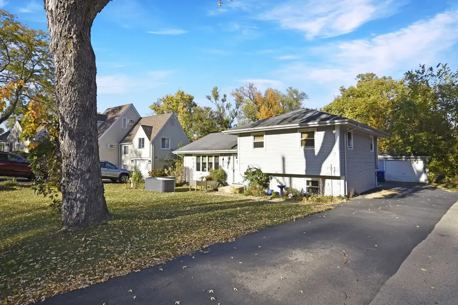 916 Lacey Avenue, Lisle, IL 60532 - Image #3