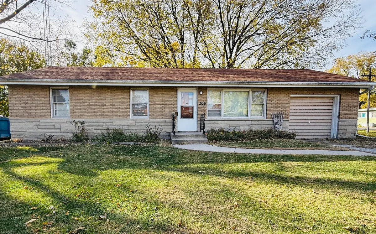 306 N 7th Street, Cornell, IL 61319 - Image #1
