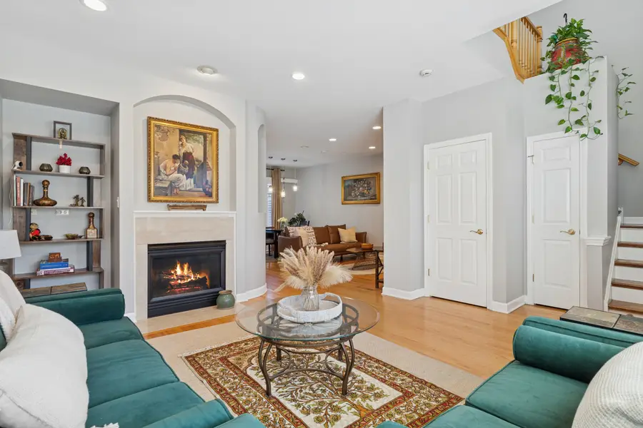 1838 Aberdeen Drive, Glenview, IL 60025 - Image #2