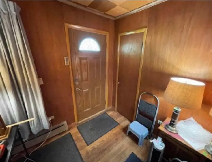 10009 Meadow Lane, Des Plaines, IL 60016 - Image #3