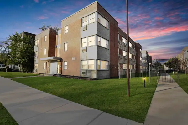 2405 W Balmoral Avenue #1A, Chicago, IL 60625