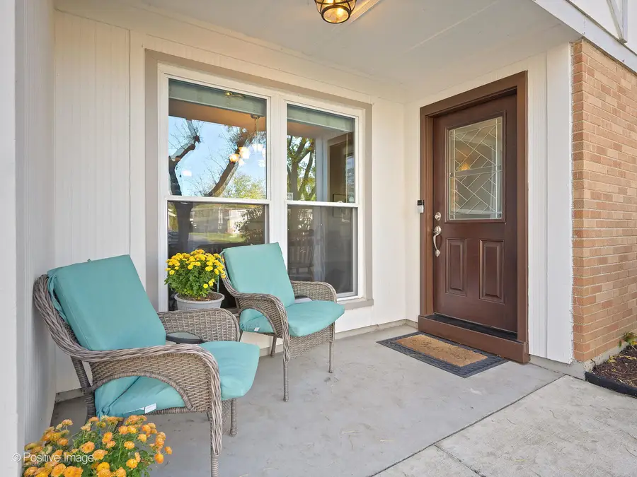 1517 Sequoia Lane, Darien, IL 60561 - Image #2