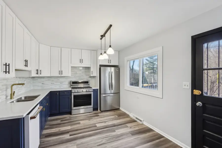 414 Skokie Court, Wilmette, IL 60091 - Image #3