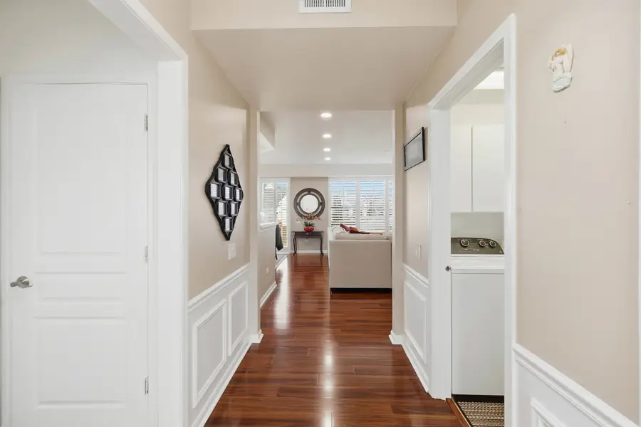 12862 Norfolk Drive, Huntley, IL 60142 - Image #2