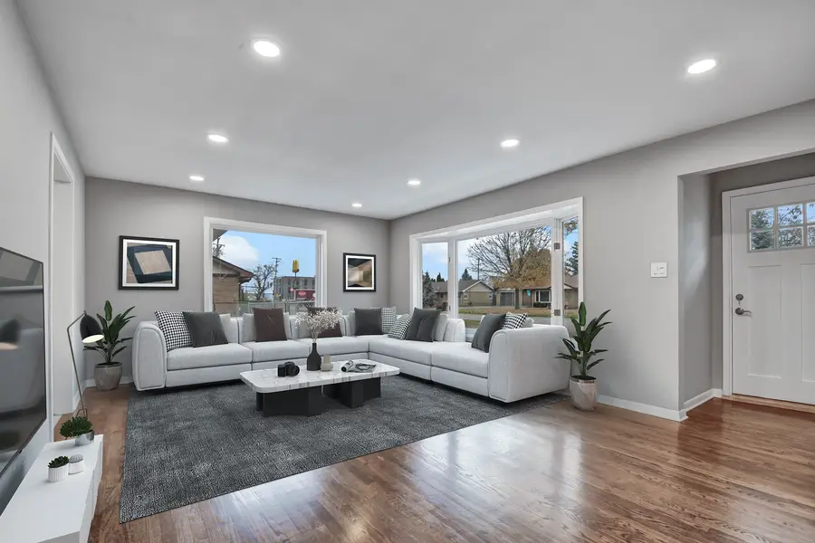 9417 S 76th Court, Hickory Hills, IL 60457 - Image #2