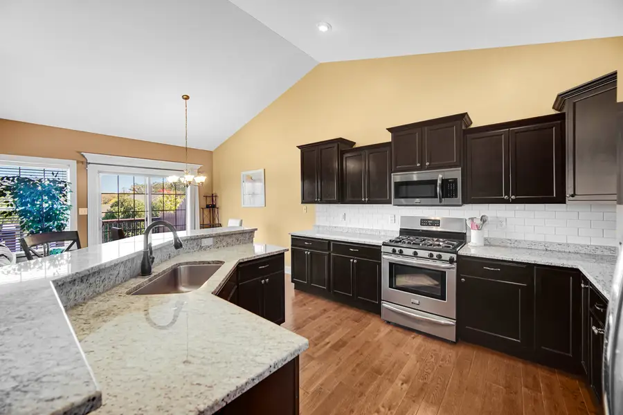 3002 Winter Garden Drive, Valparaiso, IN 46385 - Image #3