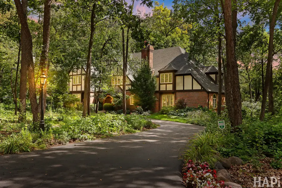 23785 W Barnswallow Lane, Wauconda, IL 60084 - Image #2