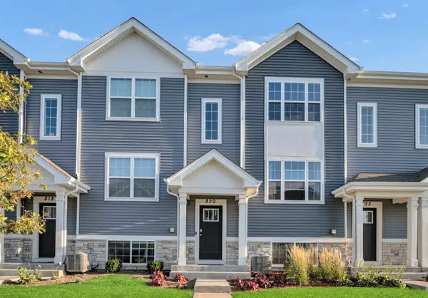 820 Briar Glen Court, Hampshire, IL 60140