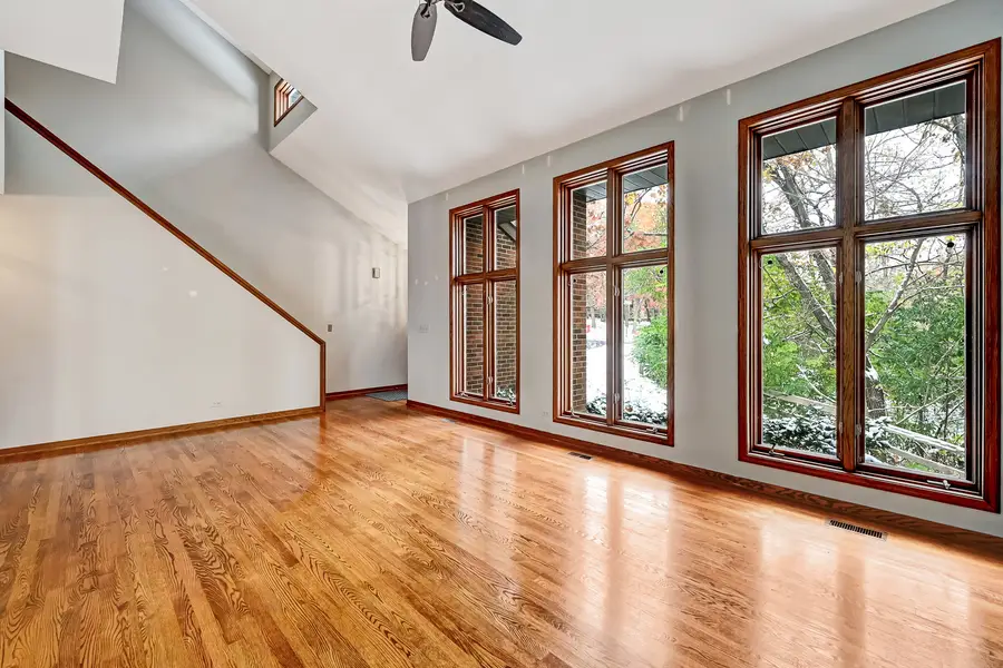 Address Withheld By Seller, Burr Ridge, IL 60527 - Image #3