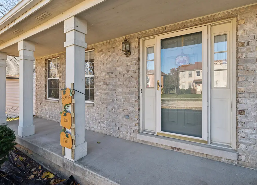 885 Charlton Road, Lake Villa, IL 60046 - Image #2