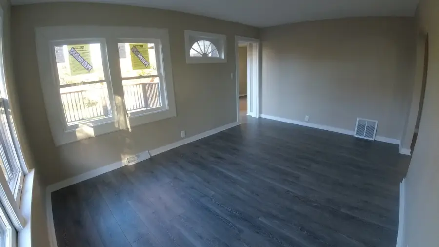 101 Siloam Avenue, Fox Lake, IL 60020 - Image #2