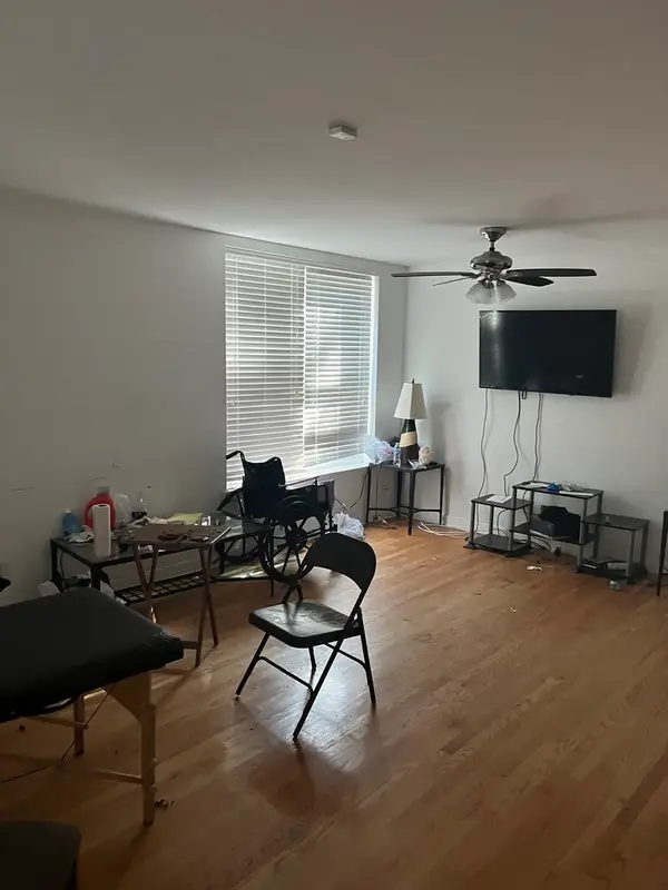 1313 W 109th Street, Chicago, IL 60643