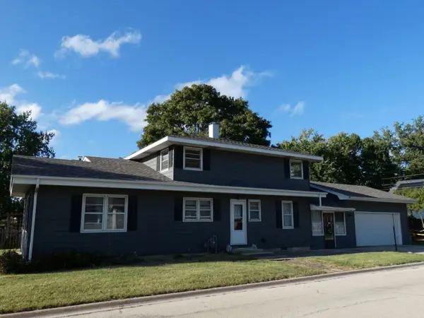 2300 Greengold Street, Crest Hill, IL 60403