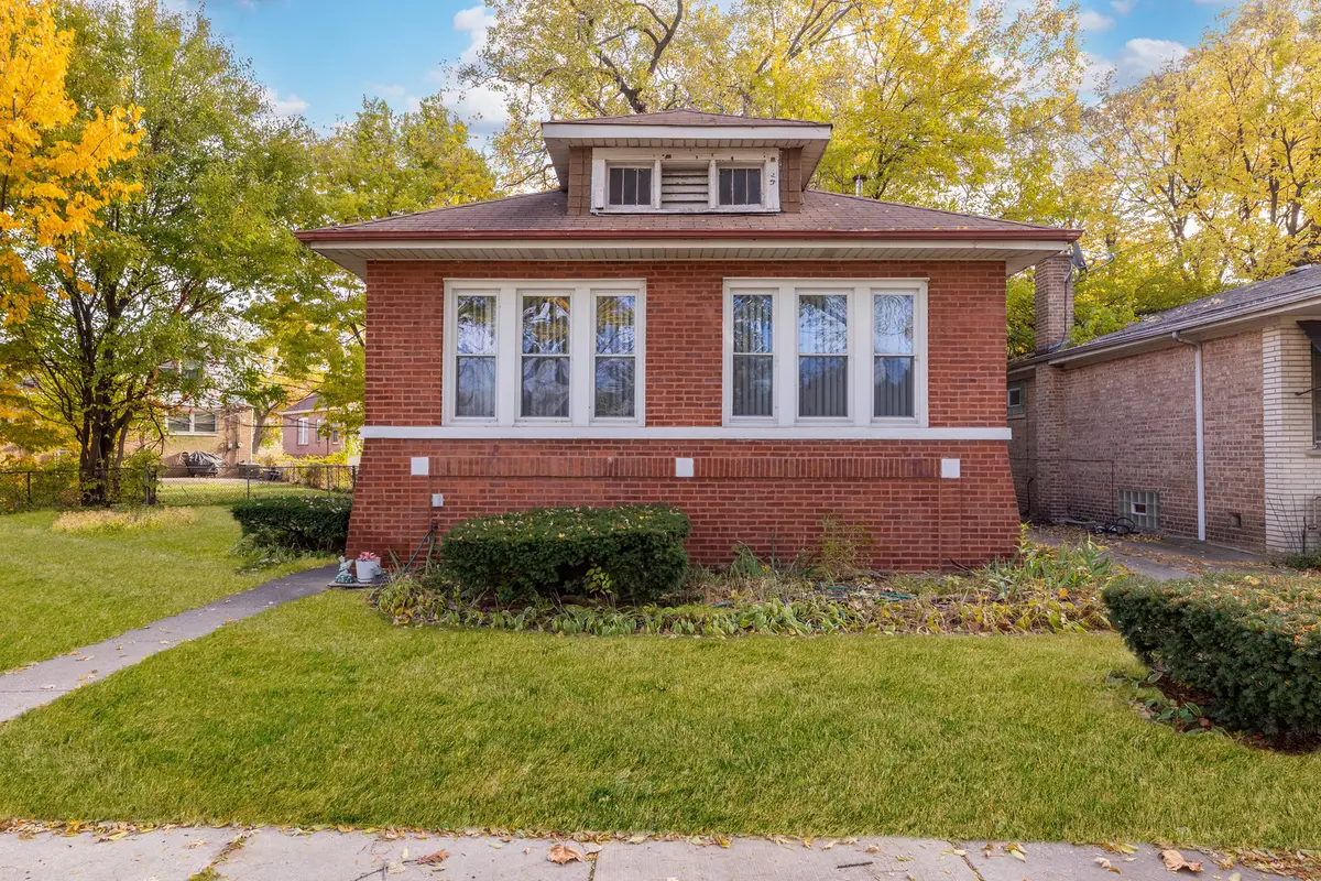 8129 S Cornell Avenue, Chicago, IL 60617 - Image #1