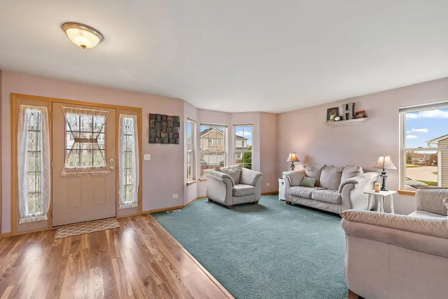 489 Spring Drive, Marengo, IL 60152 - Image #2