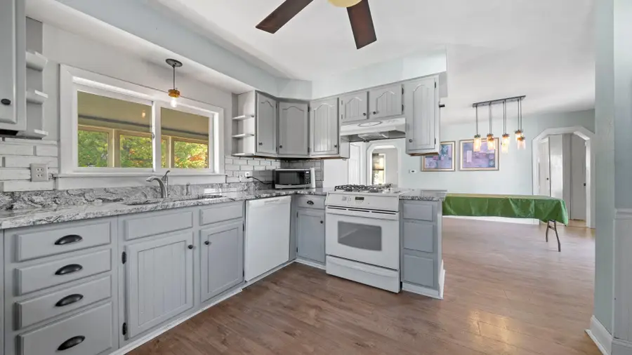 401 W 3rd Street, Byron, IL 61010 - Image #3