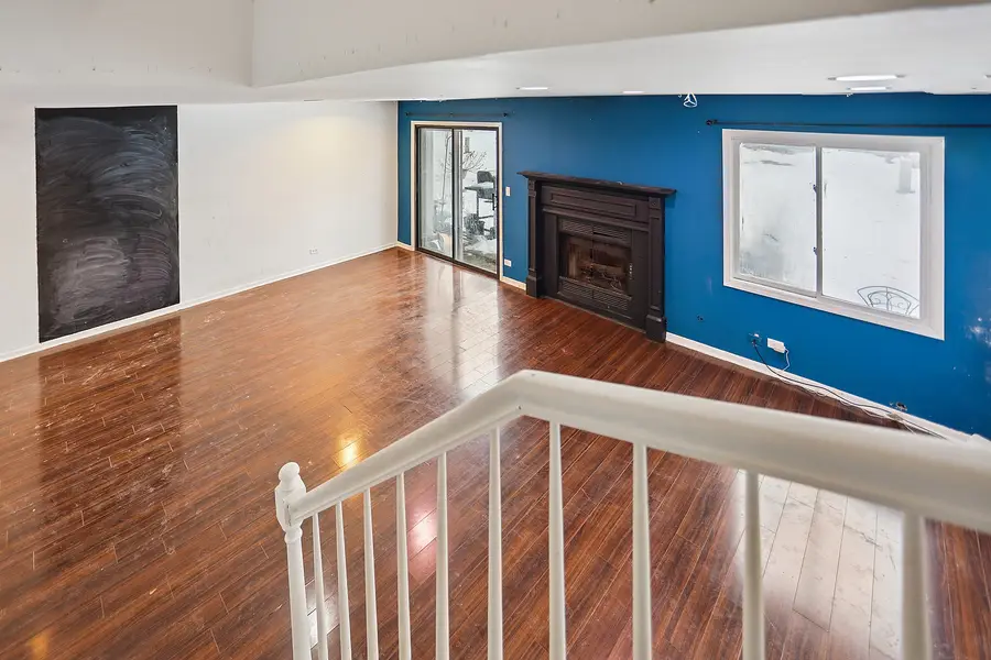 Address Withheld By Seller, Naperville, IL 60563 - Image #3