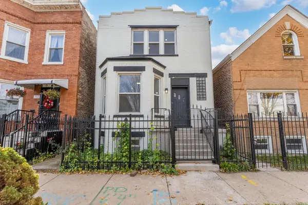 736 N Sawyer Avenue, Chicago, IL 60624