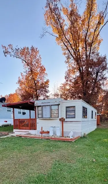 4/211 Woodhaven, Sublette, IL 61367 - Image #2