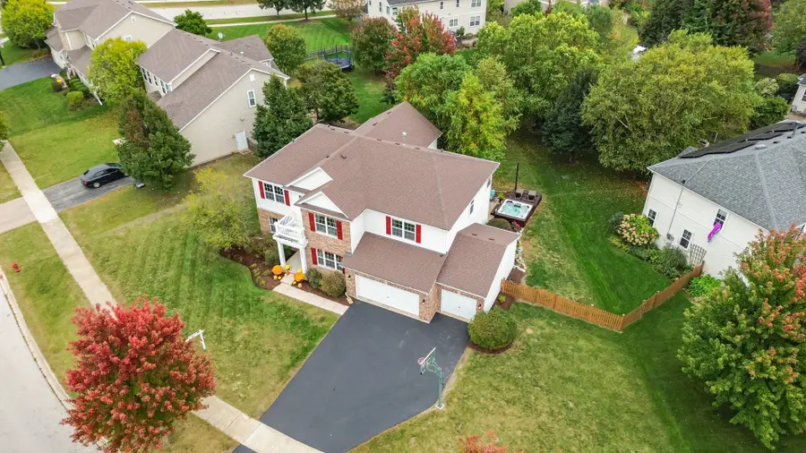 2576 Lyman Loop, Yorkville, IL 60560 - Image #2