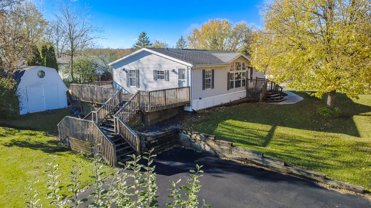 82 Sandbar, Lakemoor, IL 60051 - Image #1